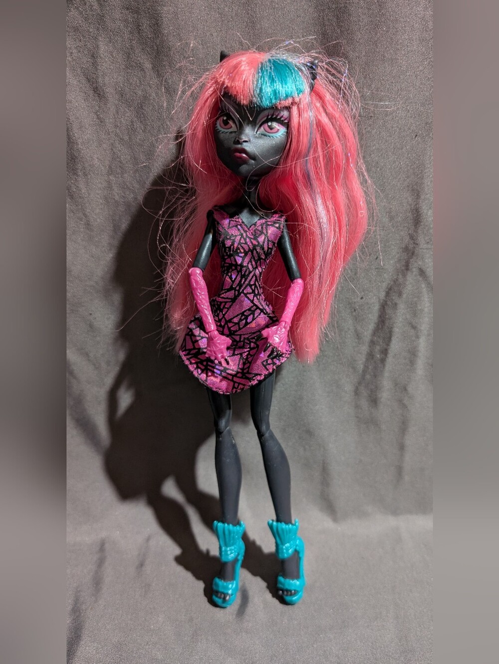 Monster High Catty Noir Doll Boo York Boo York City Schemes Dress Shoes